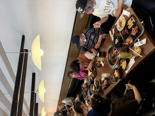 焼き肉全景2.jpeg