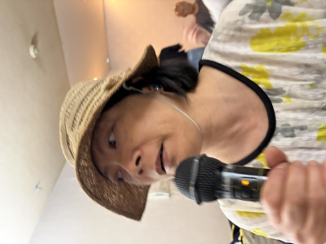 08カラオケ畑中.jpeg