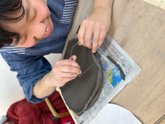 image4 (39)陶芸11ふちぎり.jpeg